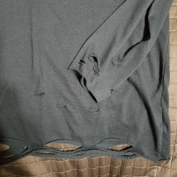 Carbon Distressed long sleeve Tee - Picture 3 of 7